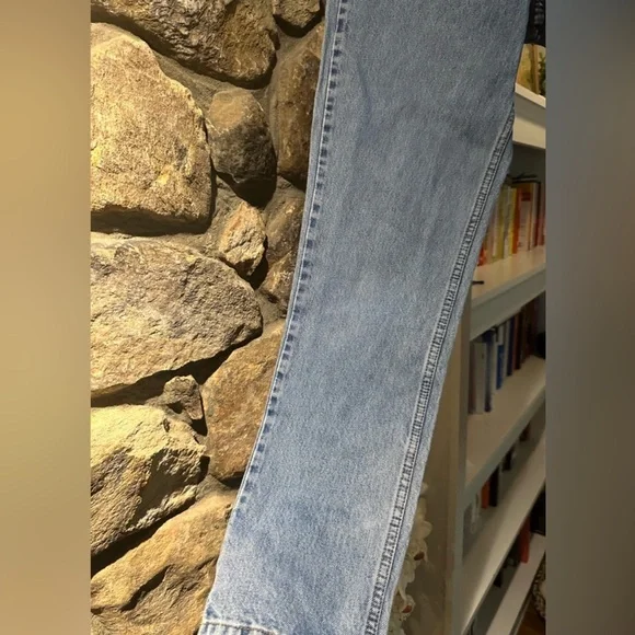 Bundle Alert Free People Oversized Fuzzy V-Neck Sweater & Levi’s jeans. - Picture 12 of 15